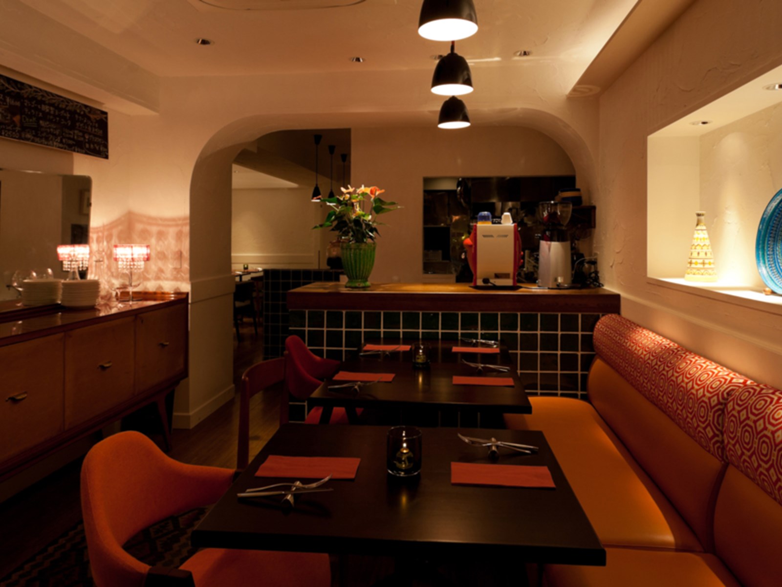 学芸大学駅近くのイタリアンレストラン Olivaにお越しください